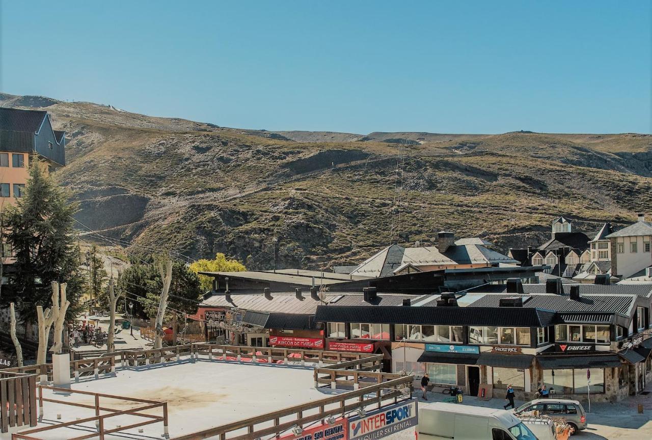 Todosierranevada Zona Baja -Plaza Principal-Junto A Los Telecabinas Sierra Nevada Luaran gambar