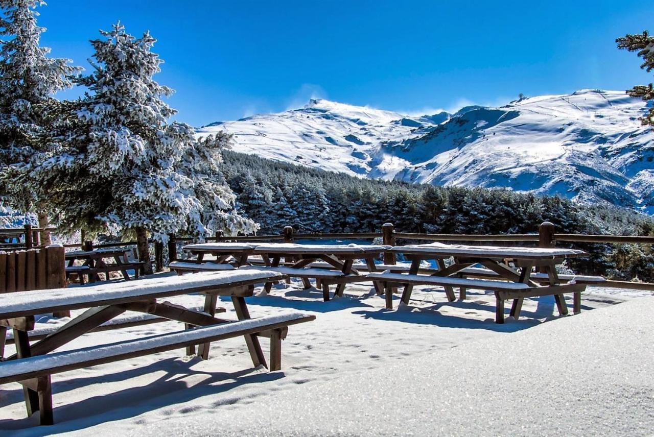 Todosierranevada Zona Baja -Plaza Principal-Junto A Los Telecabinas Sierra Nevada Luaran gambar
