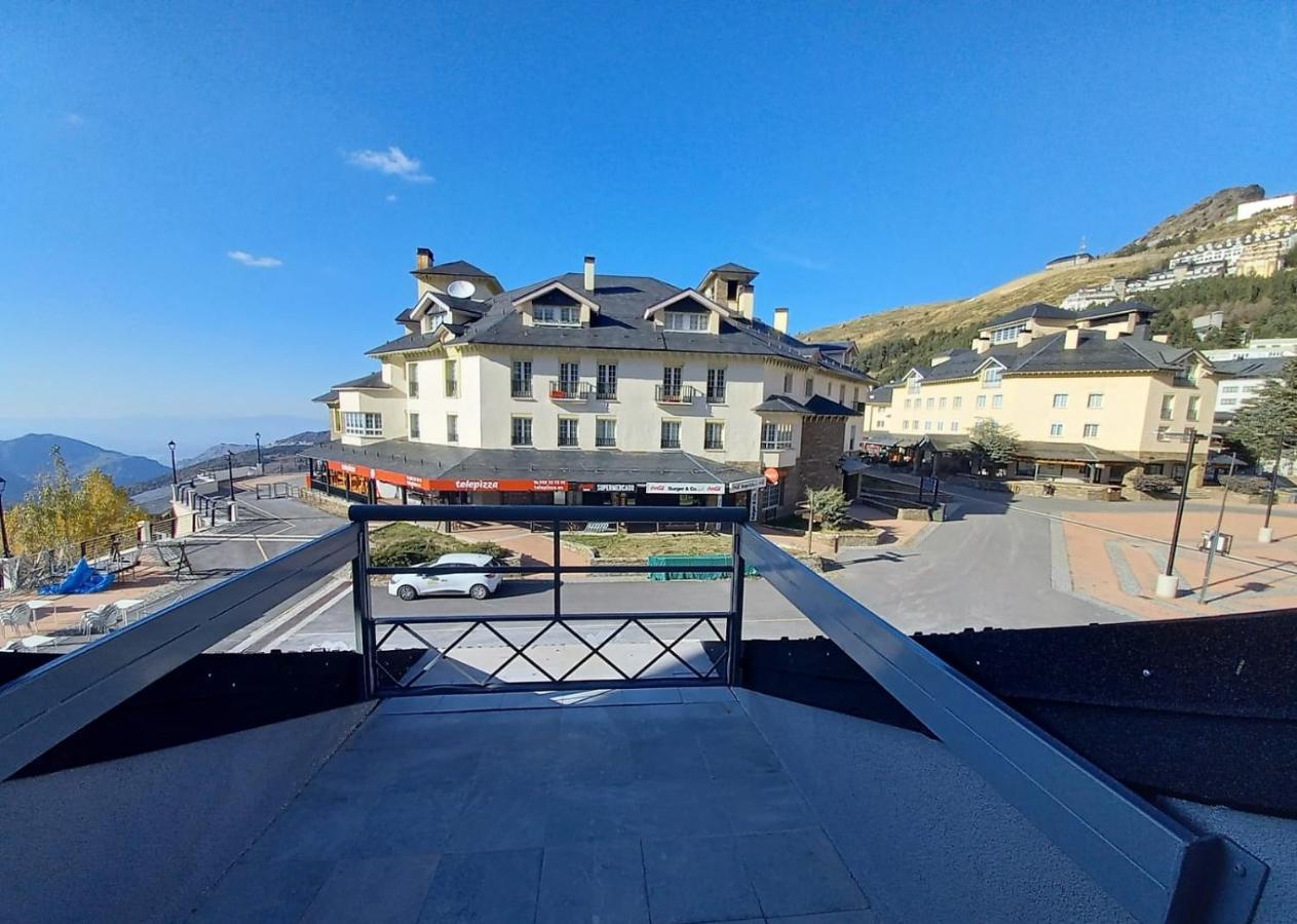 Todosierranevada Zona Baja -Plaza Principal-Junto A Los Telecabinas Sierra Nevada Luaran gambar